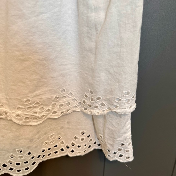 3/$10 St. Tropez West White Eyelet Tank Top - Picture 2 of 5